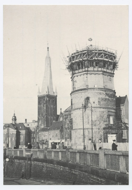Landeshauptstadt Düsseldorf (Beteiligte Institution), Aktion Schloßturm, nach 1980