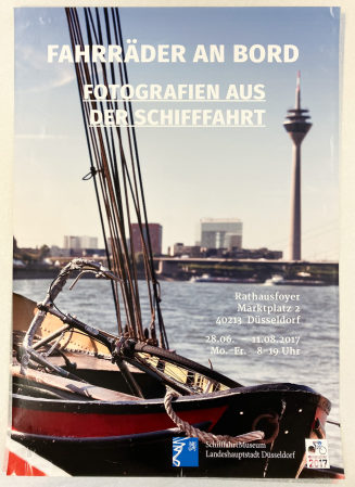 Plakat "FAHRRÄDER AN BORD. FOTOGRAFIEN AUS DER SCHIFFFAHRT"