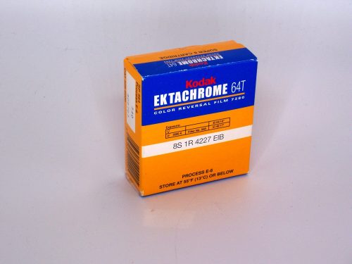 Kodak Ektachrome 64T, Verpackung einer Kodak Kassette Super-8-Farbumkehrfilm, USA / Chalon-sur- ...