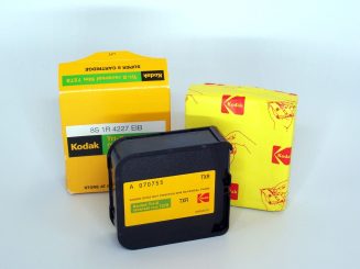 Kodak Tri-X Reversal, Kassette mit panchromatischem Super-8-S/W-Umkehrfilm, USA / Frankreich, s ...