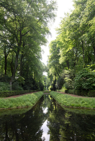 Blick über die sog. Trompet  nach Westen in den Parkwald von Schloss Benrath