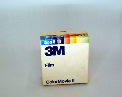 3M ColorMovie II, Verpackung einer Super-8-Farbumkehrfilm-Kassette für Außen- und Innenaufnahme ...