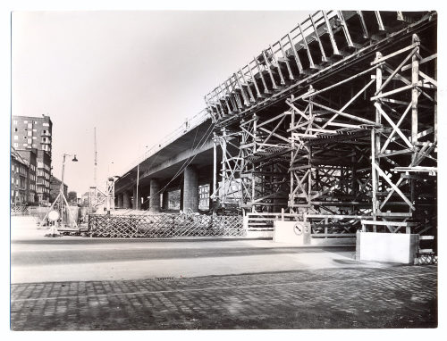 Ruth Lauterbach-Baehnisch (Künstler*in), Bau der Theodor-Heuss-Brücke, 1950er Jahre