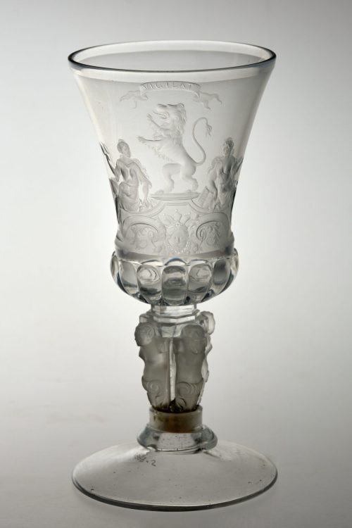 Franz Gondelach (Entwurf), Pokal mit Löwendevise, um 1719