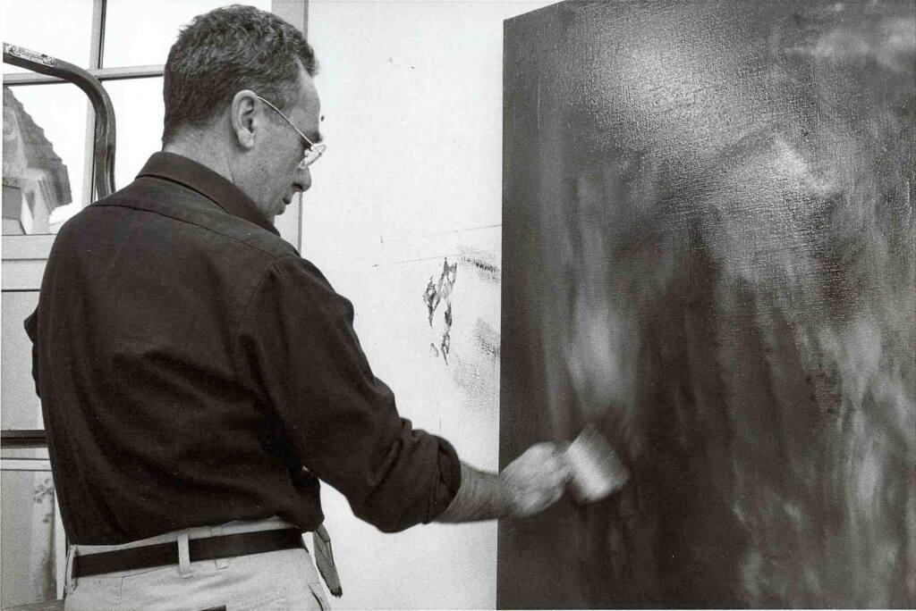 Gerhard Richter im Atelier vor abstraktem Bild