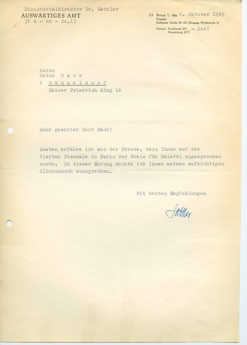 Auswärtiges Amt <Bonn> (Absender*in), Korrespondenz von Dr. Sattler an Heinz Mack, 08.10.1965