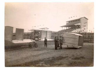 Das Flugzeug der Firma "Aeroplanes Voisin", Flugtag Düsseldorf