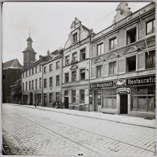 Kgl. Pr. Messbild-Anstalt Berlin (Fotograf*in), Düsseldorf, Ratinger Straße 4, 6, 8, 1912