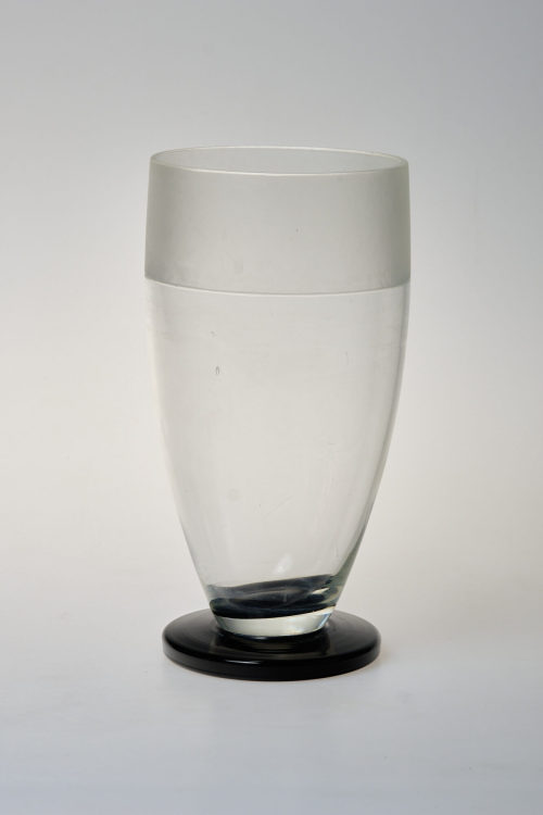 Unbekannt (Ausführung), Fußvase, 1930–1950