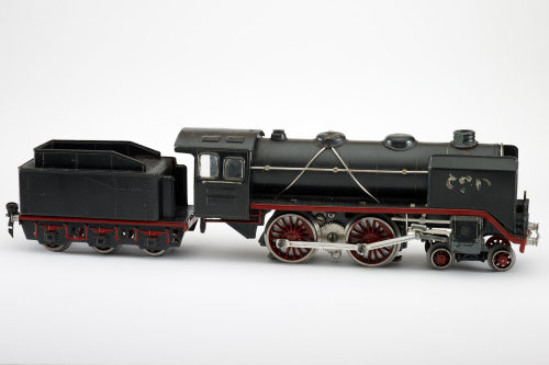 Gebr. Märklin & Cie. GmbH (Hersteller*in), Lok mit Tender, 1937-1954