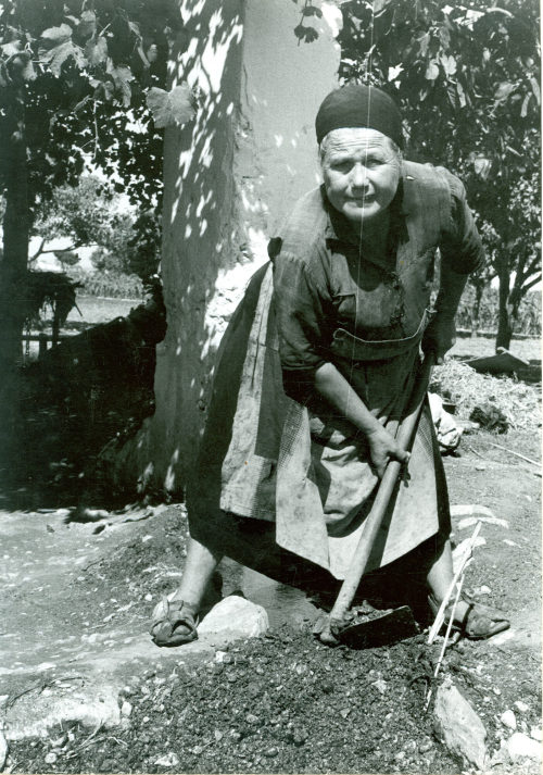 Dirk Alvermann (Fotograf*in), Mutter des Fischerkapitäns Pedro, Peñiscola, Spanien, 1961