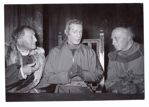 Liselotte Strelow (Fotograf*in), "Bacchus" von Jean Cocteau, um 1952
