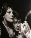 Marianne Hoppe und Helmut Lohner in "Hamlet" von W. Shakespeare. Regie: Karl Heinz Stroux. Prem ...