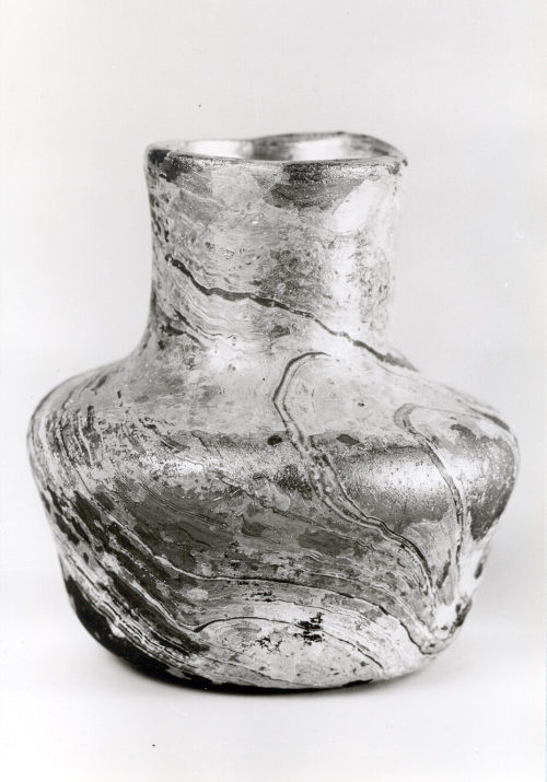 Unbekannt (Künstler*in), Vase, Vermutlich 7.–9. Jahrhundert n. Chr.