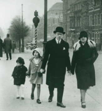 Familie Adler - von links nach rechts: Karl-Heinz Adler, Ruth Adler, Joseph Adler, Marie Adler, ...