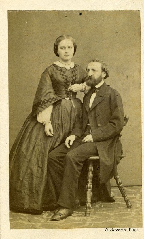 W. Severin (Fotograf*in), Ludwig Hammers, Oberbürgermeister der Stadt Düsseldorf und seine Frau, geb. Hellweg, 1862