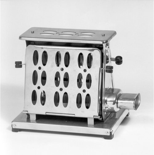 AEG (Hersteller*in), Toaster, seit 1930