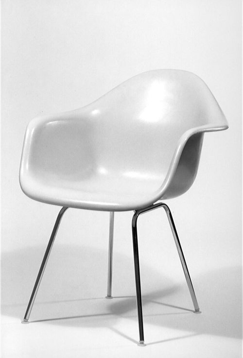 Charles Eames  (Künstler*in), Stuhl Modell 'Dax' , Entwurf 1949/1951; Herstellung 1984