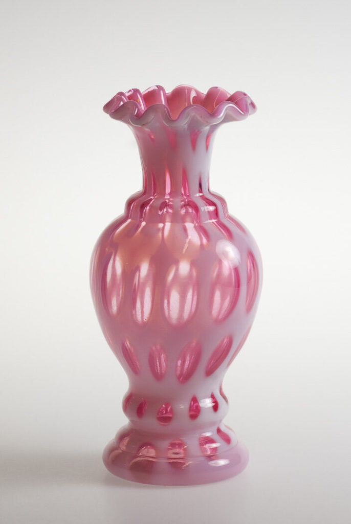 Vase, Fenton, Williamstown, West Virginia, USA